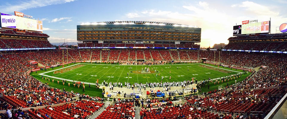 Picture of Candlestick Park in San Franciso before 2014